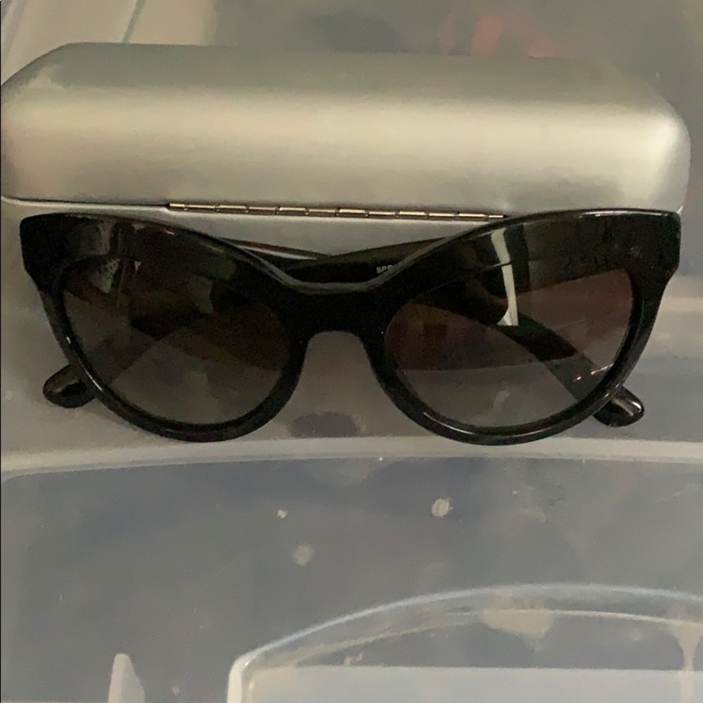 EUC authentic Prada cat eyes sunglasses